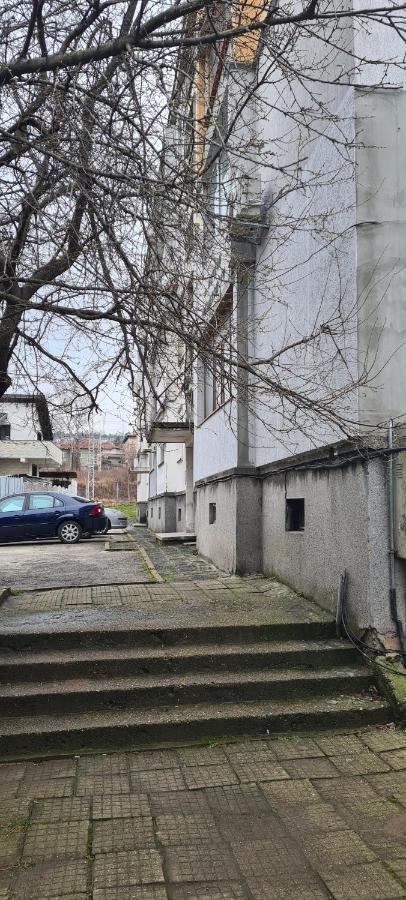 Зара Apartment Ruse Exterior foto